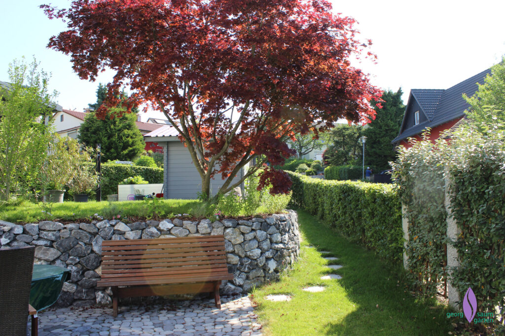 bestehenden Baum schön eingebunden